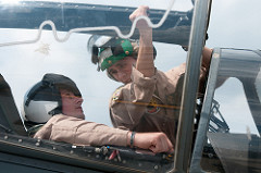 120420-F-JU667-337
