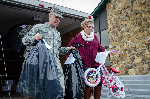 141217-Z-JU667-010